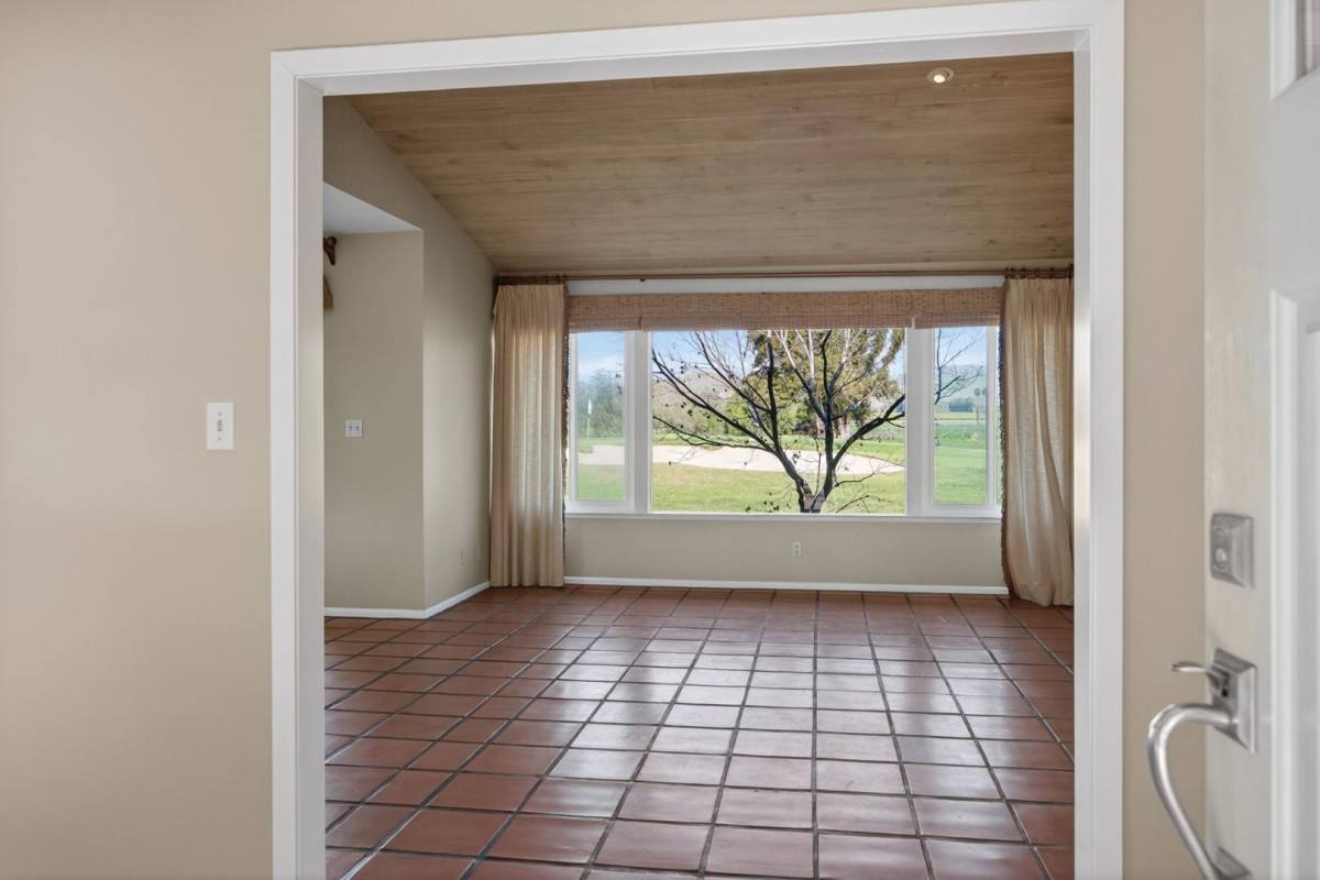 House for rent at 1525 Fairway Dr #PATRICIA Dodds, Camarillo, CA 93010