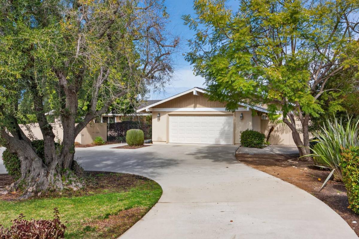 House for rent at 1525 Fairway Dr #PATRICIA Dodds, Camarillo, CA 93010