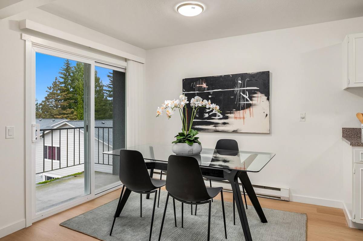 Apartment for rent at 618 75th St SE #207, Everett, WA 98203
