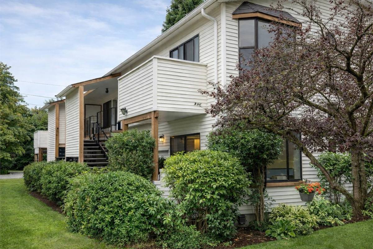 Apartment for rent at 5237 Fauntleroy Way SW #202, Seattle, WA 98136