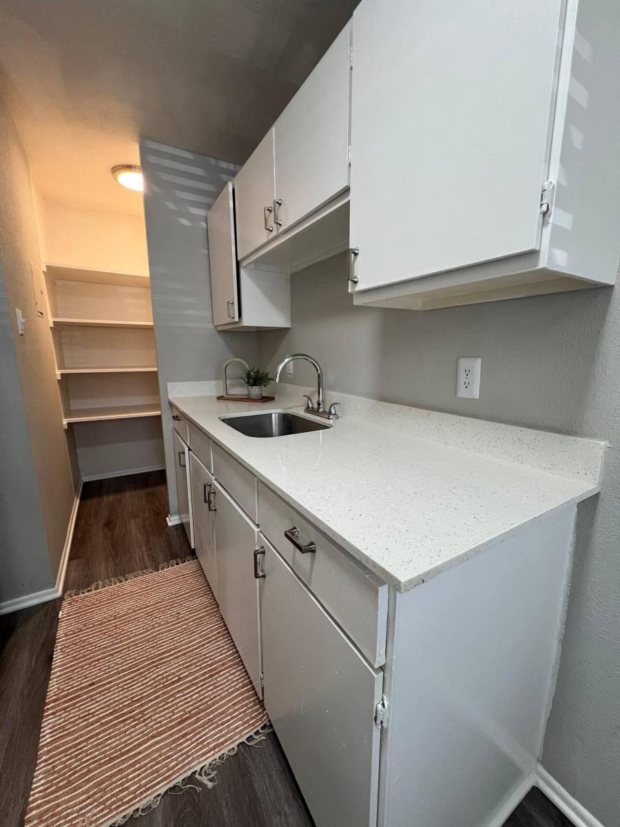 Apartment for rent at Greenway, 14500 Roadrunner Way, San Antonio, TX 78249