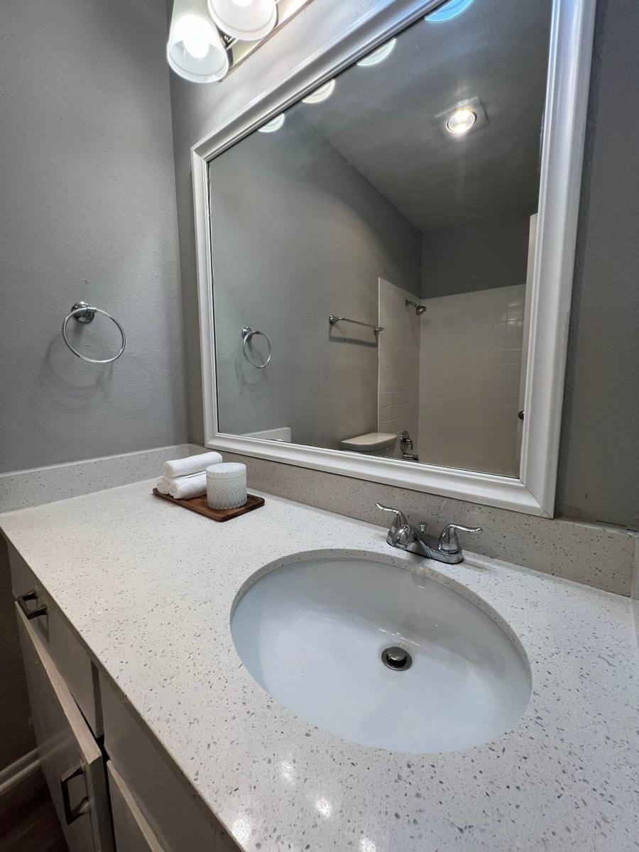 Apartment for rent at Greenway, 14500 Roadrunner Way, San Antonio, TX 78249
