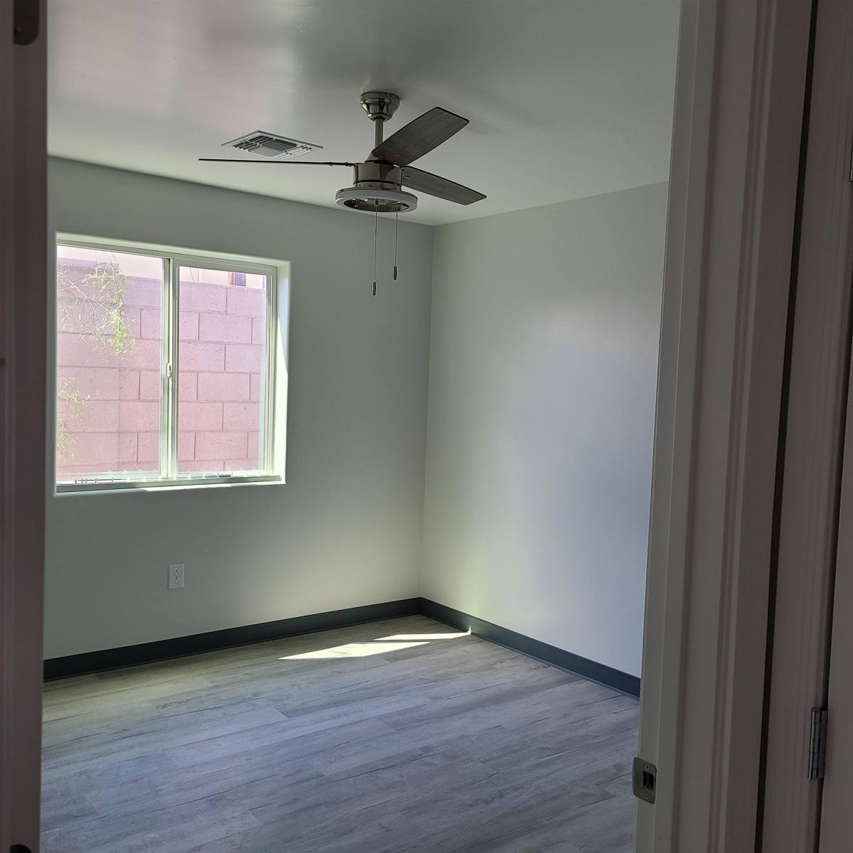 Apartment for rent at 23 E Illini St, Phoenix, AZ 85040