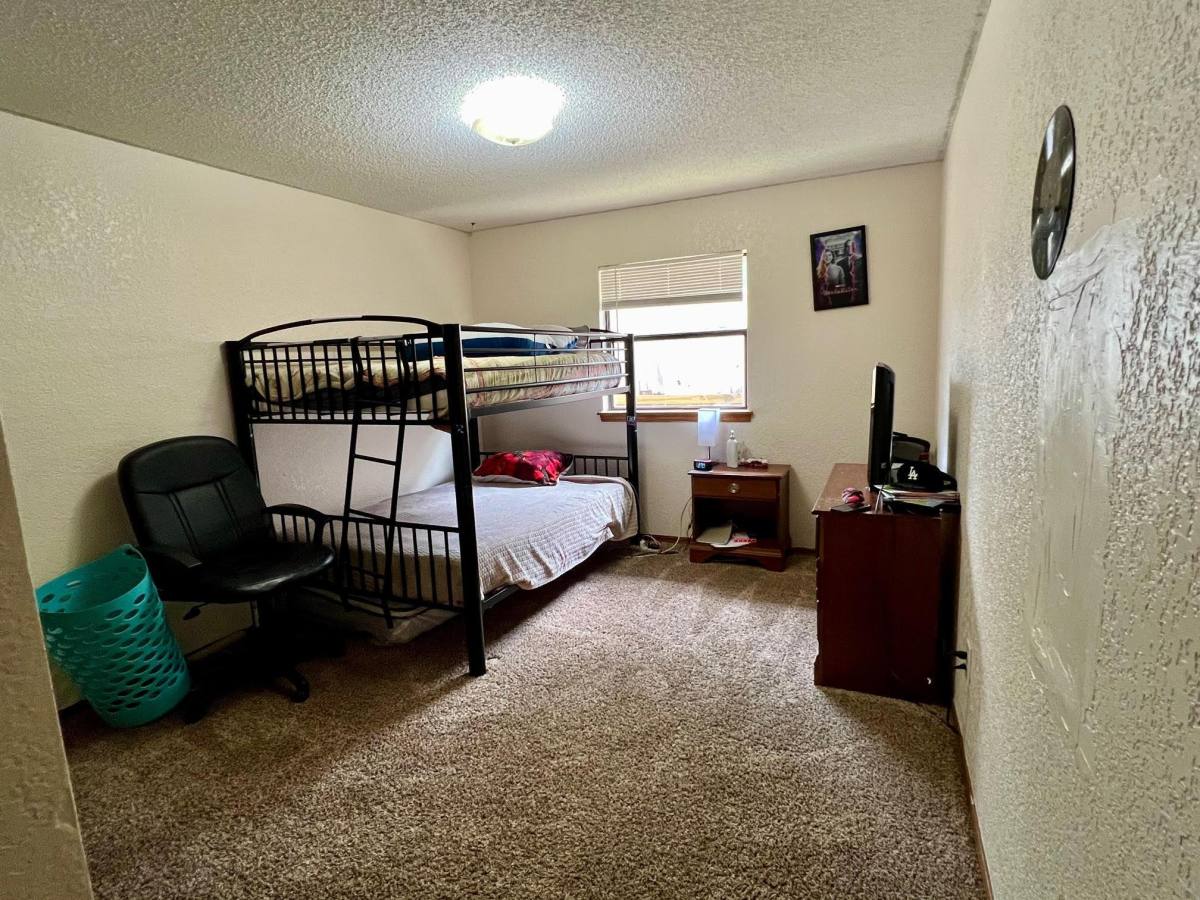 House for rent at Fox Run, 12405 Bannockburn Place, Oklahoma City, OK 73142