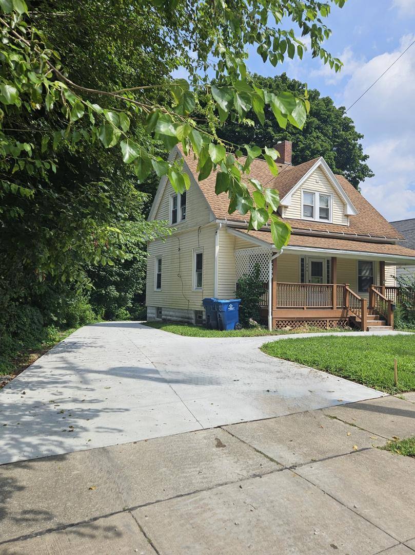 House for rent at 429 Lake St, Kent, OH 44240