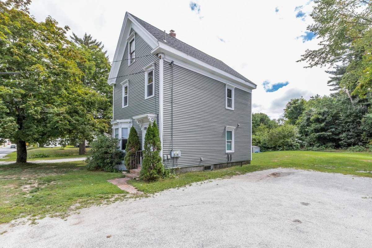 Apartment for rent at 32 Ossipee Trail W #2, Standish, ME 04084