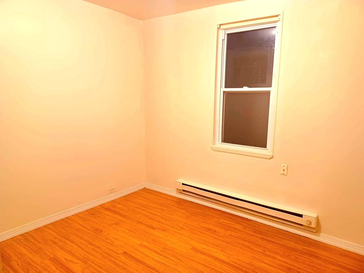 Apartment for rent at 1722 Atlantic Ave #B2, Atlantic City, NJ 08401