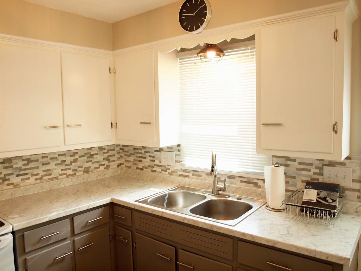 House for rent at Martindale, 1224 Milford Ave NE #1, Canton, OH 44714