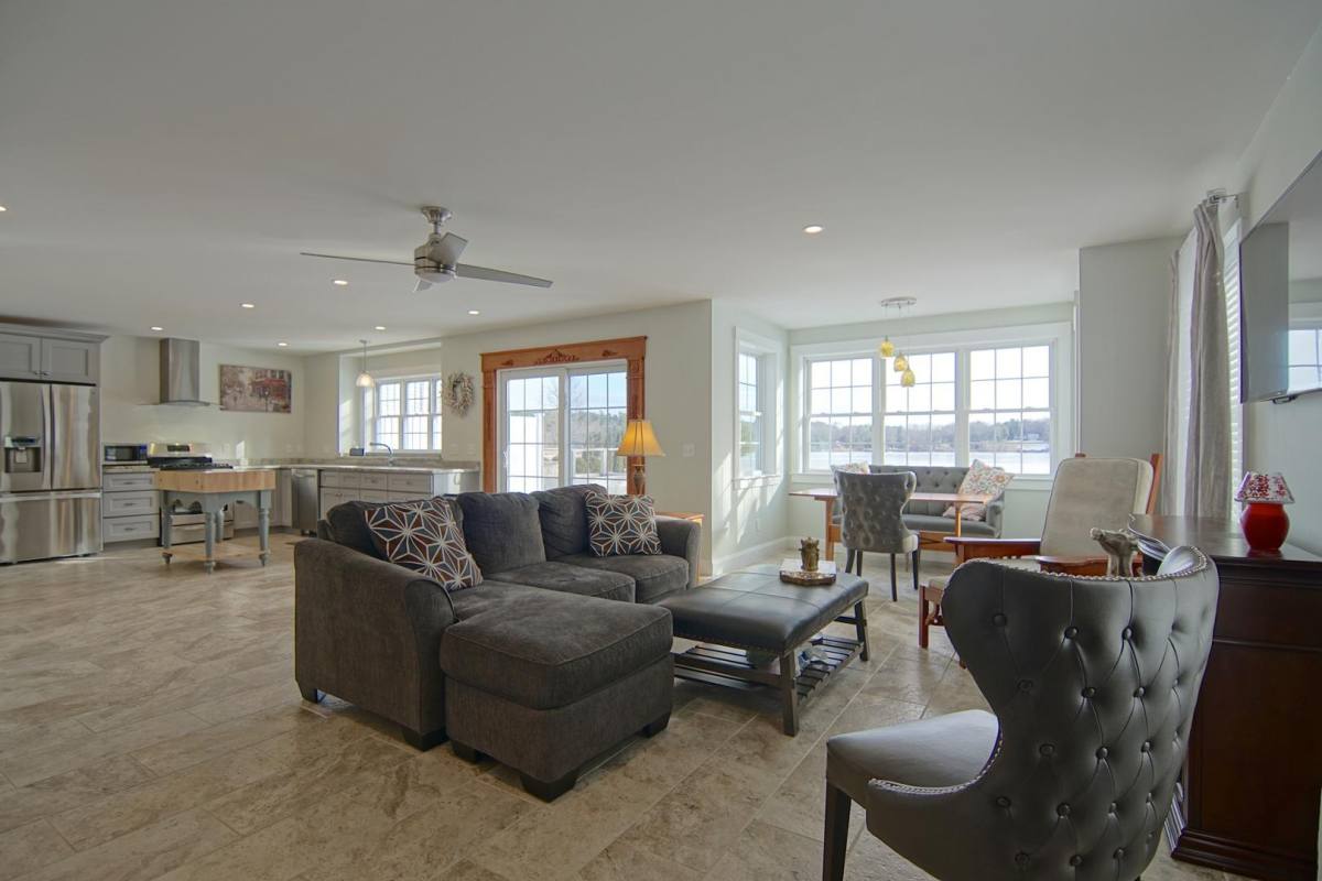Apartment for rent at 4 Spring Lane #B, Eliot, ME 03903