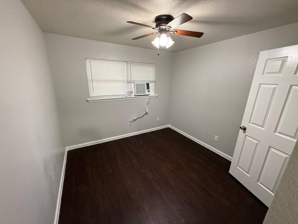 Townhouse for rent at The Marisol, 7530 Canal Steet #21, Houston, TX 77012
