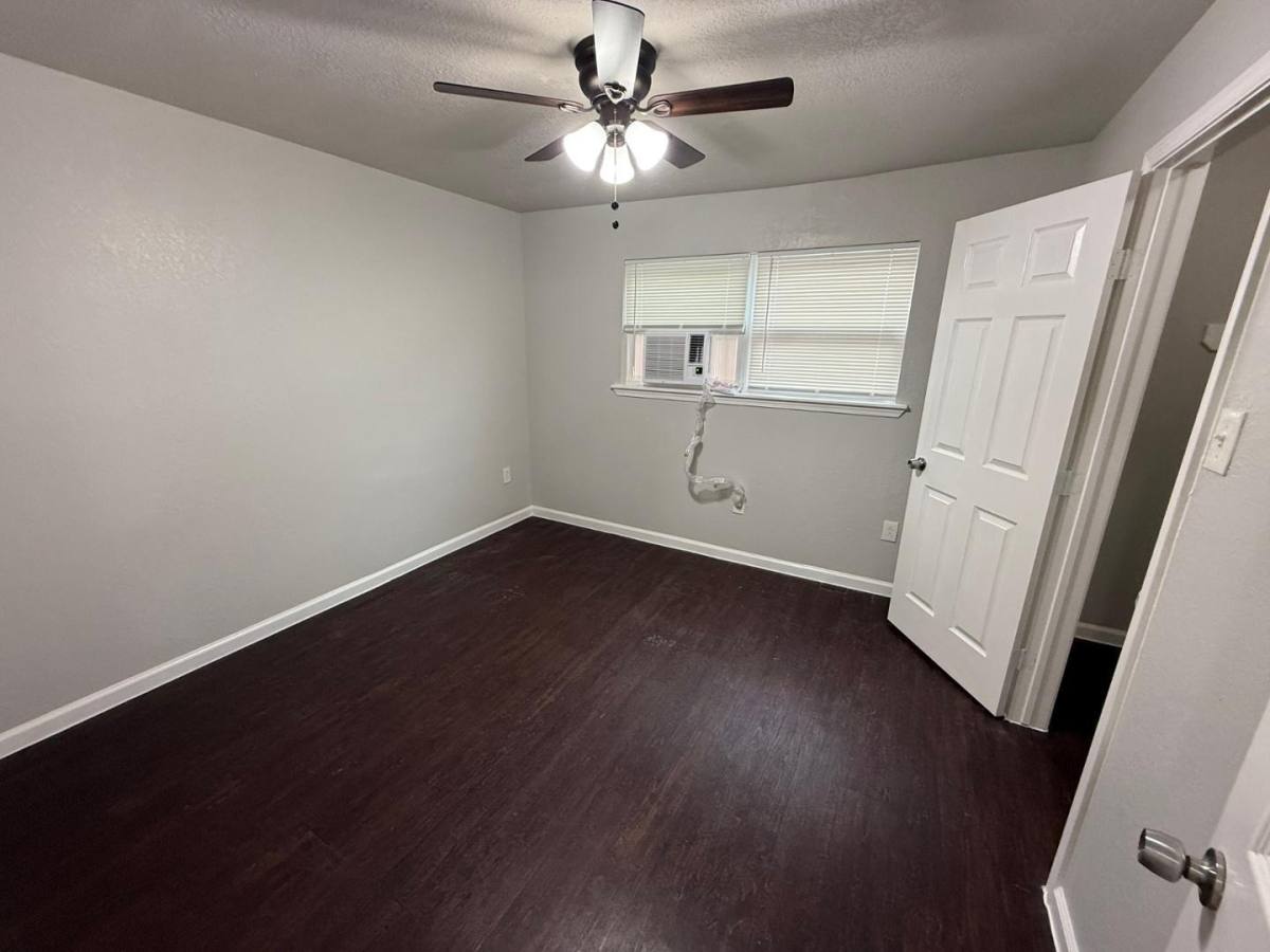 Townhouse for rent at The Marisol, 7530 Canal Steet #21, Houston, TX 77012