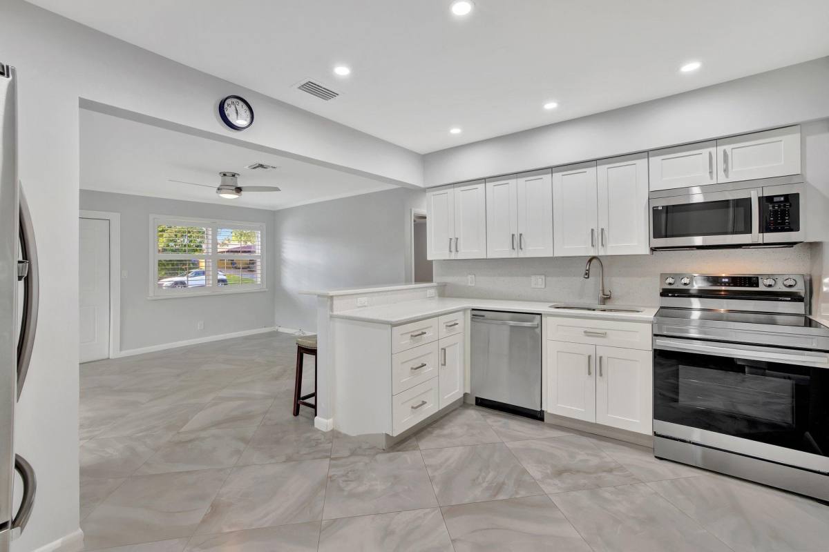 House for rent at 1824 SW 29th St, Fort Lauderdale, FL 33315