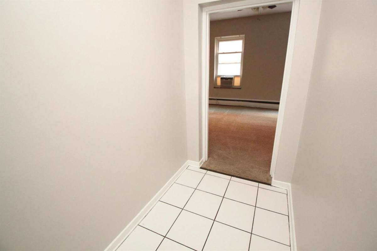 Apartment for rent at 341 S Highland Ave #20-9, Pittsburgh, PA 15206
