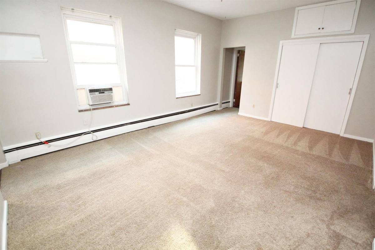 Apartment for rent at 341 S Highland Ave #20-9, Pittsburgh, PA 15206