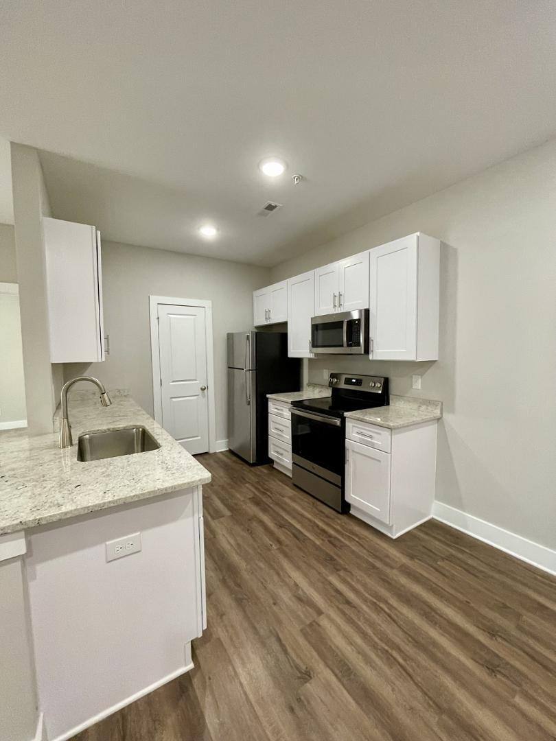 Apartment for rent at 325 English Commons Dr, Lynchburg, VA 24501