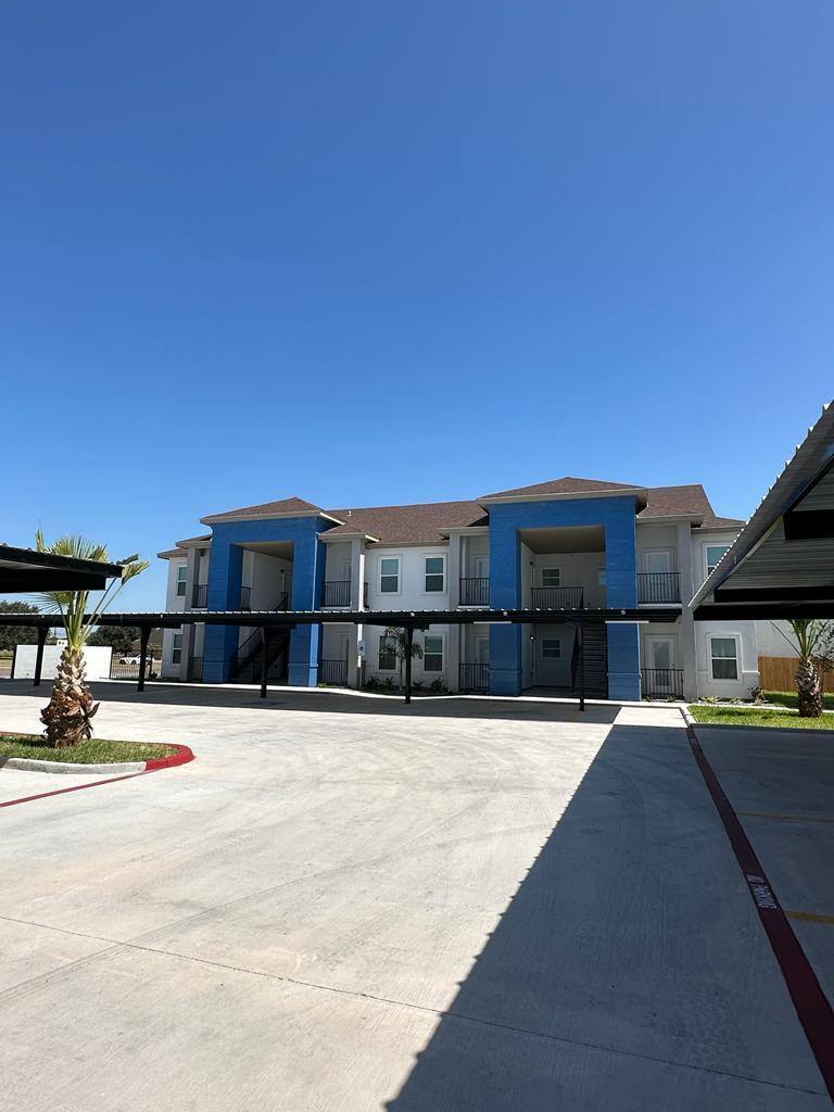 Apartment for rent at La Plazita, 302 Sylvia Handy Dr, Elsa, TX 78543