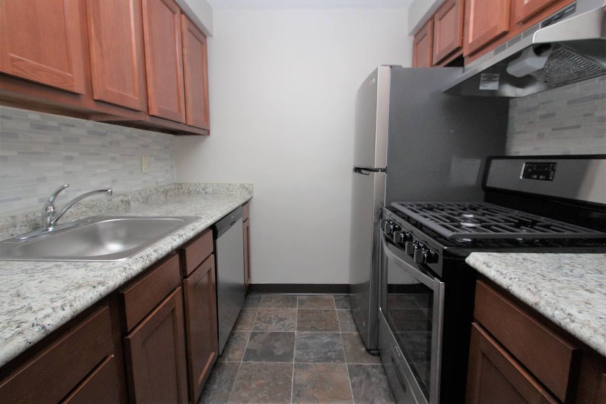Apartment for rent at Briarwood Garden, 5510 Library Rd #306, Bethel Park, PA 15102