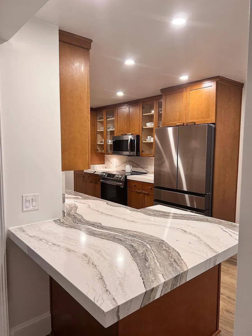 Apartment for rent at 3530 Piedmont Rd NE #1M, Atlanta, GA 30305