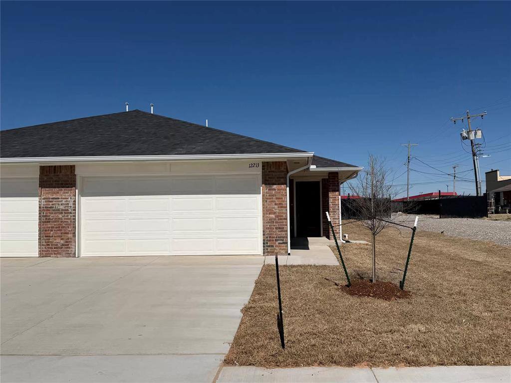 House for rent at 12213 SW 2nd St, Yukon, OK 73099