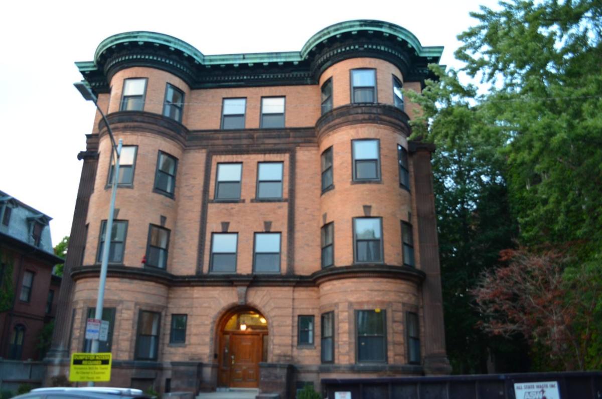 Townhouse for rent at 367 Harvard St #6, Cambridge, MA 02138