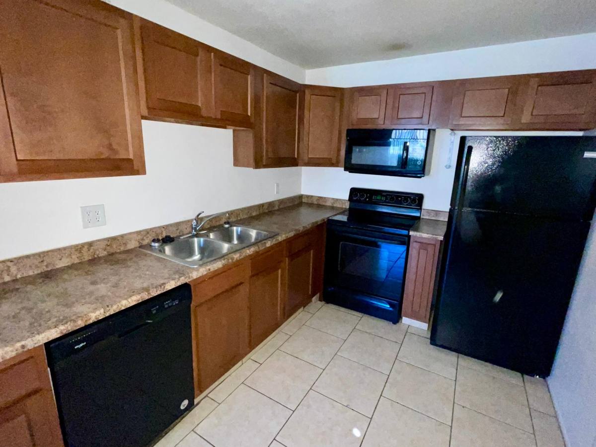 Apartment for rent at 2417 W Campbell Ave, Phoenix, AZ 85015