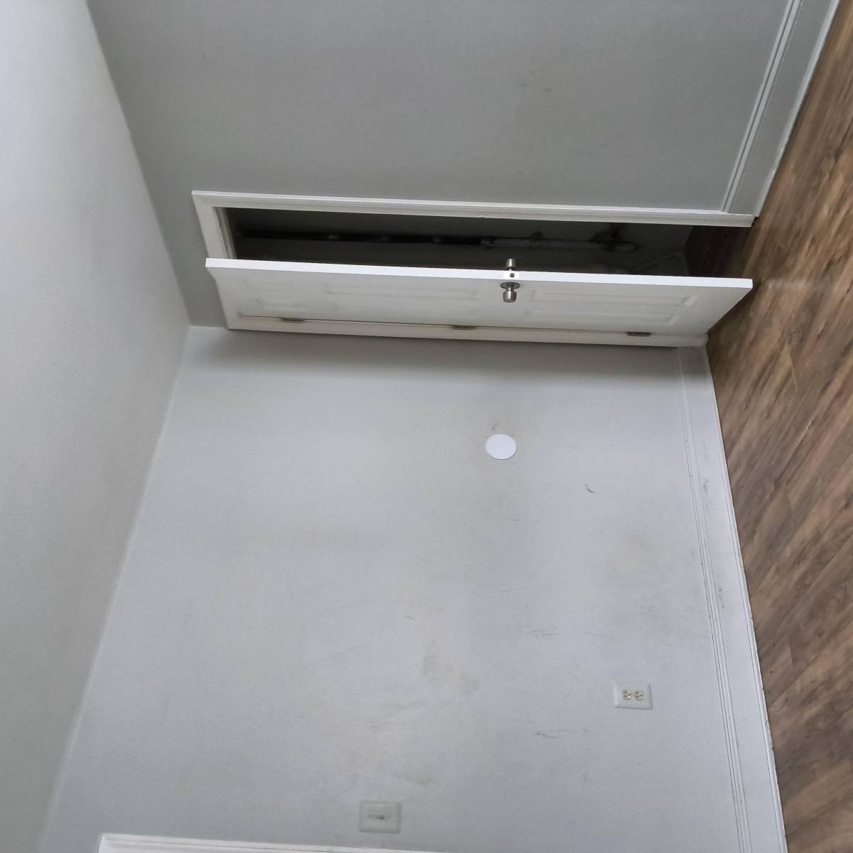 Apartment for rent at 1792 Pleasant St #5, Fall River, MA 02723