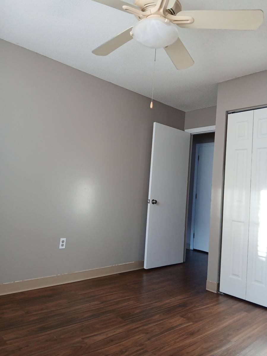 Apartment for rent at Fulton Street, 168 Fulton St #3, Fall River, MA 02720
