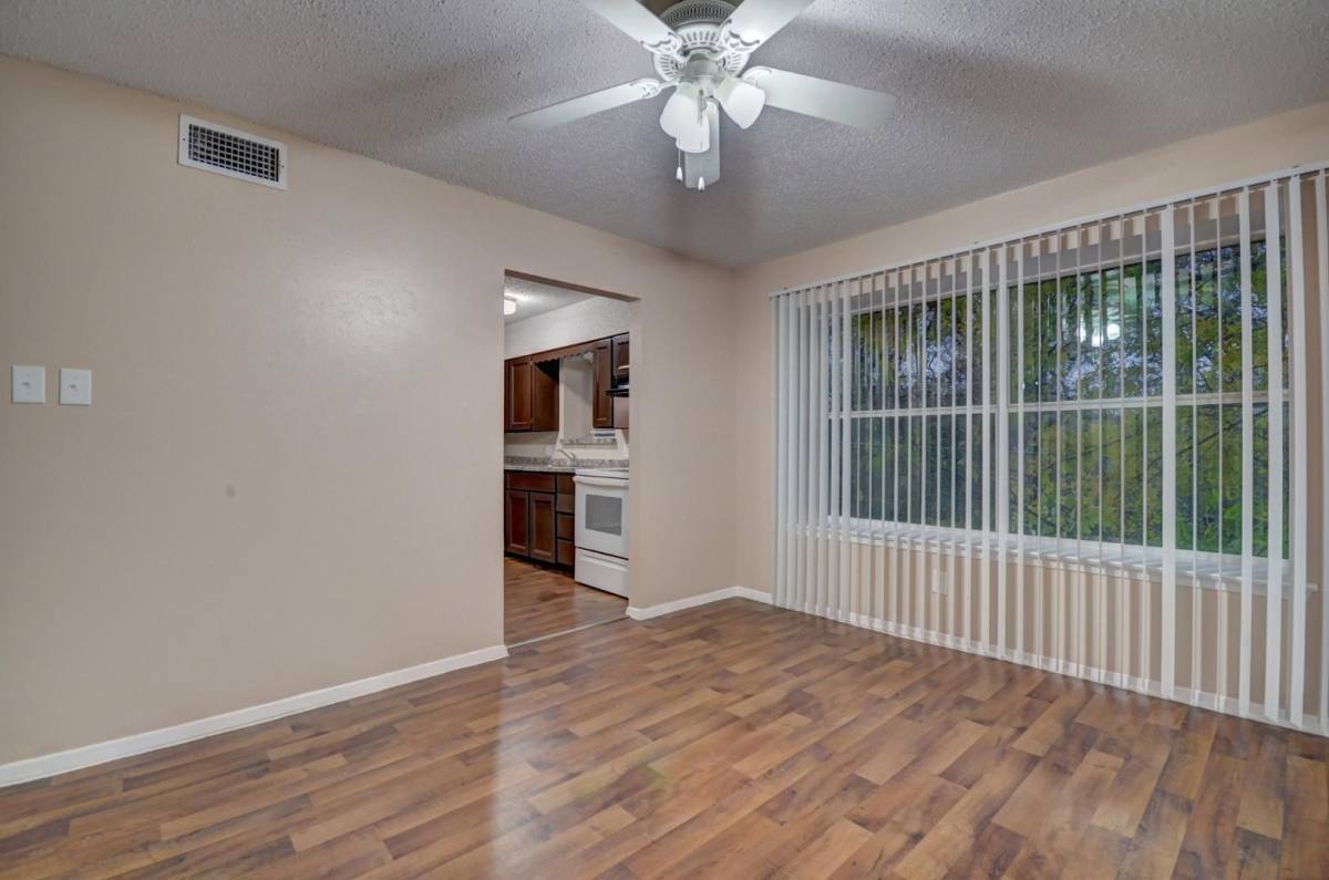 Apartment for rent at 3319 Crites, Fort Worth, TX 76118