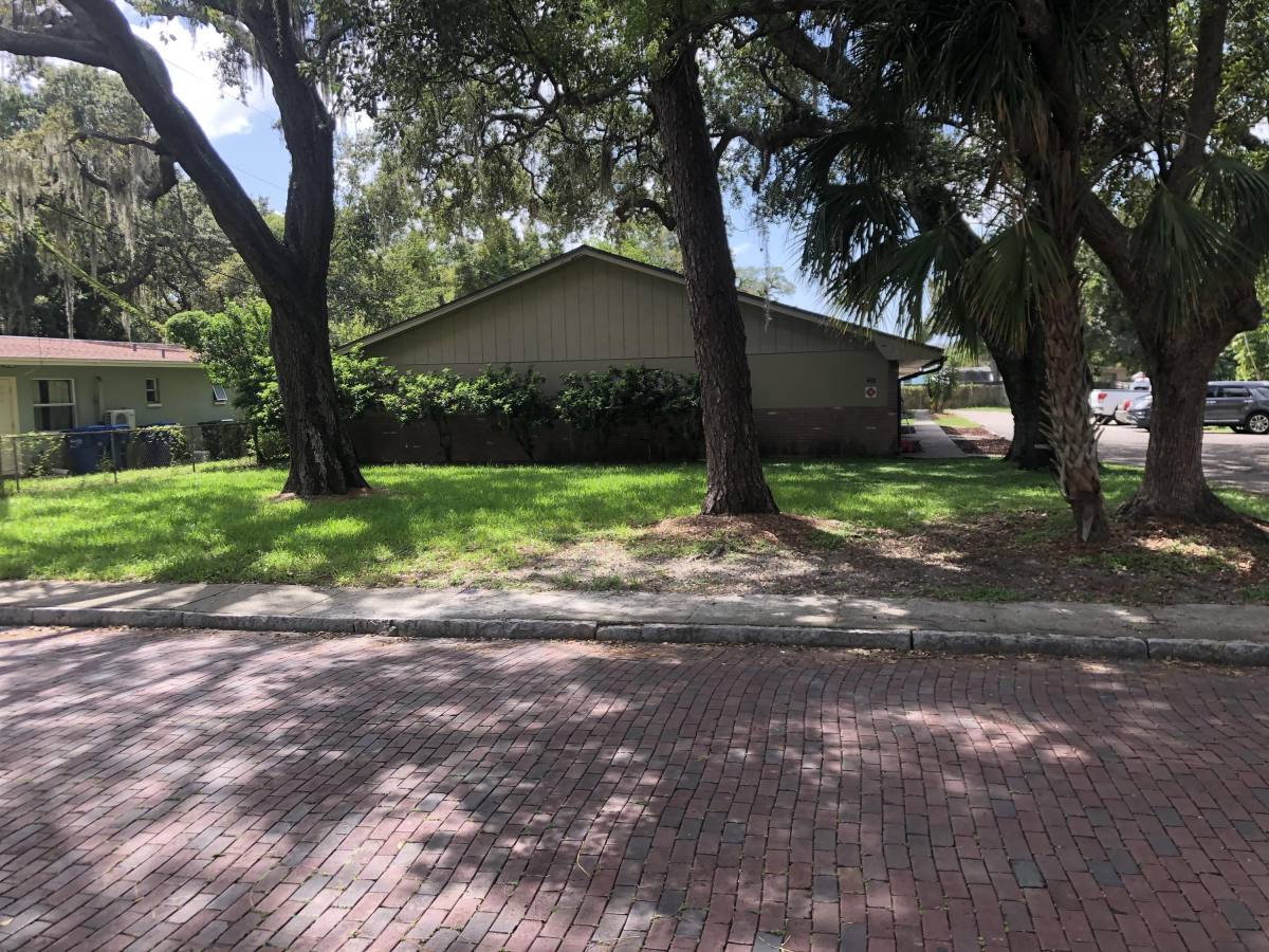 Apartment for rent at Largo Heights, 417 Woodrow Ave, Largo, FL 33770