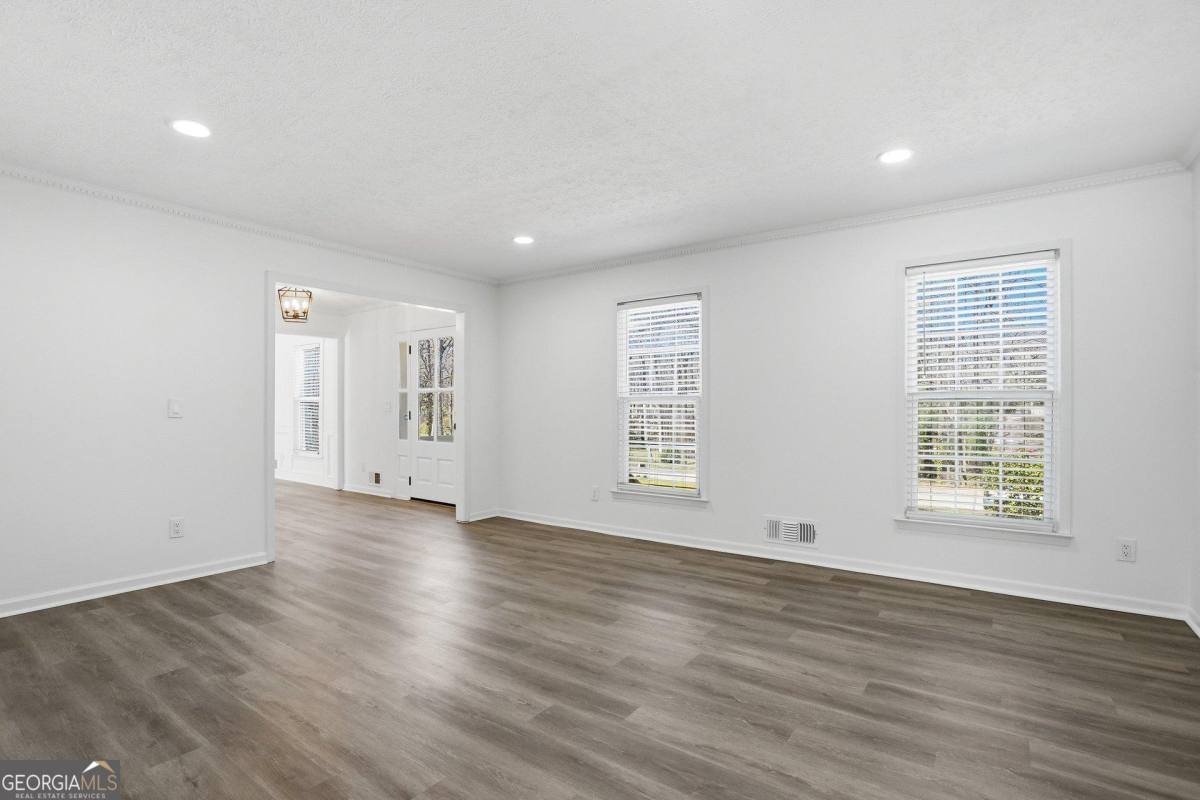 House for rent at 313 Summit Ridge Dr, Lawrenceville, GA 30046