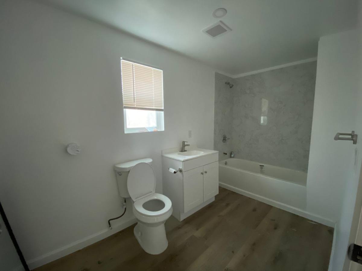 Apartment for rent at 3428 Hannah St, Emeryville, CA 94608