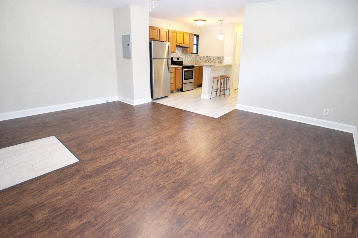 Apartment for rent at Shadyside, 5925 Fifth Ave #G-01, Pittsburgh, PA 15232