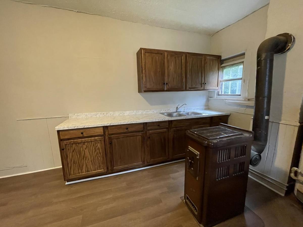 Apartment for rent at 1106 Pierce St #1, Lynchburg, VA 24501