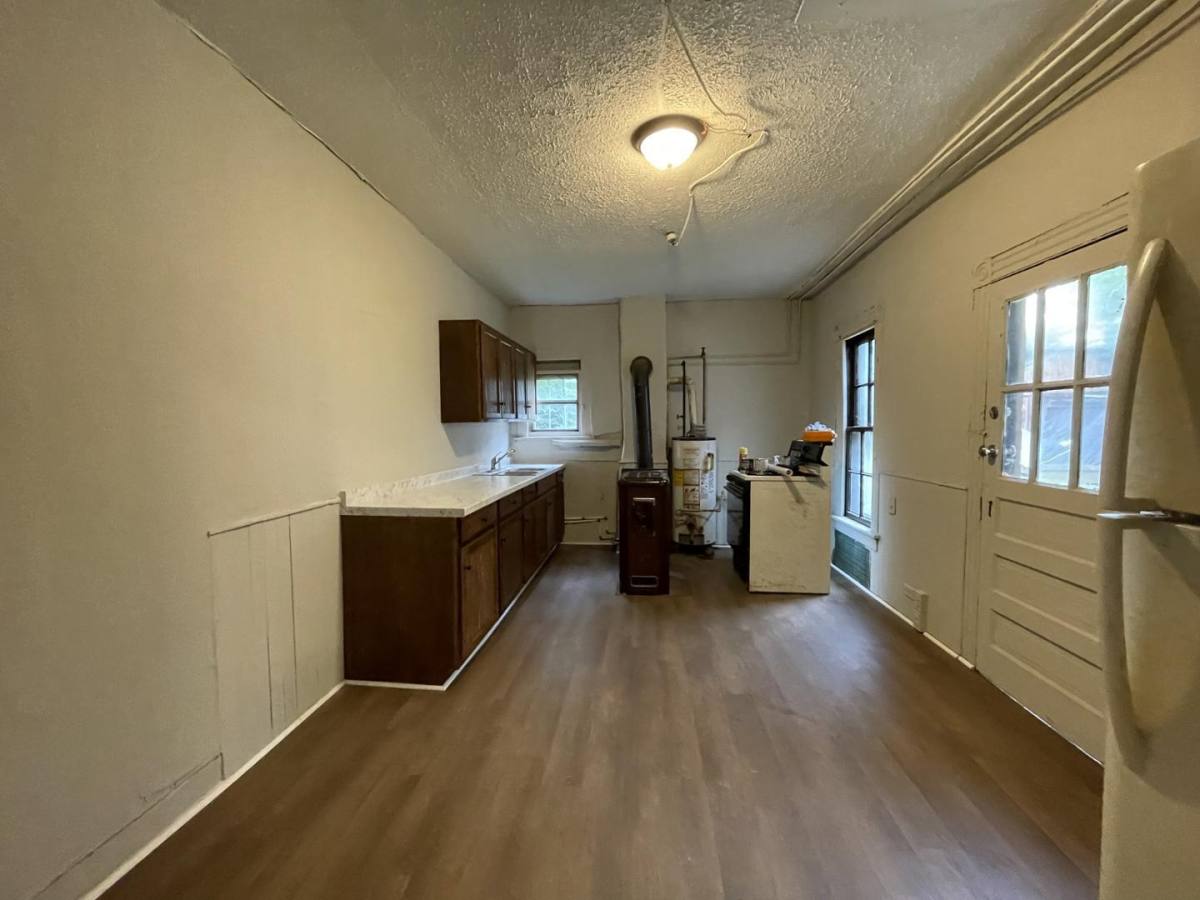 Apartment for rent at 1106 Pierce St #1, Lynchburg, VA 24501