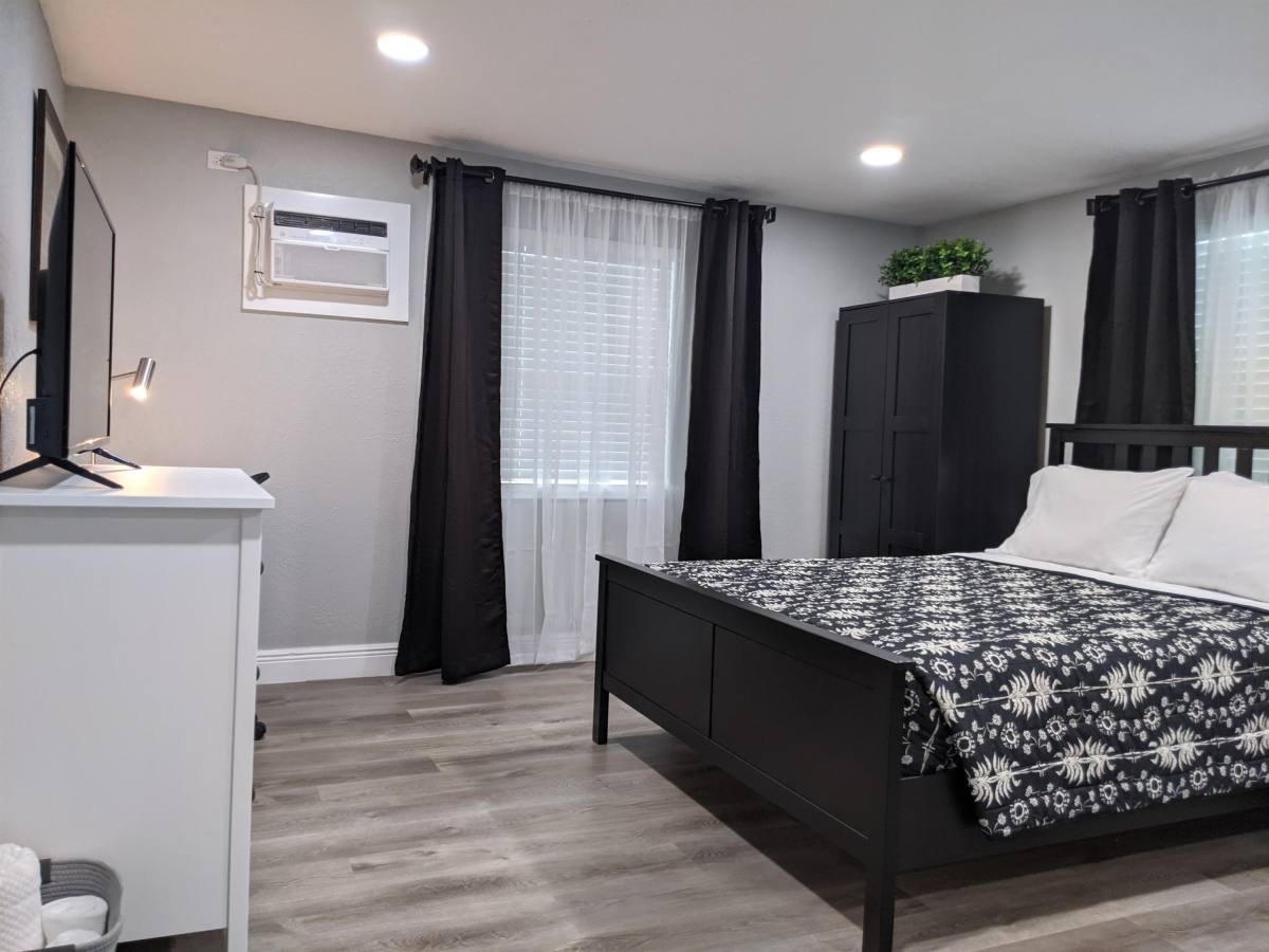 Apartment for rent at West Park Estates, 4823 W Minnehaha St #B, Tampa, FL 33614