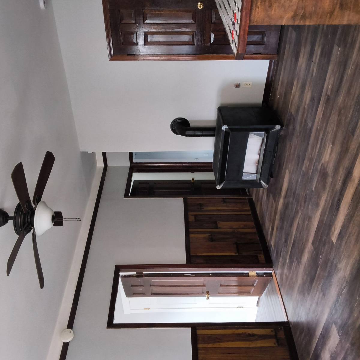 Apartment for rent at 212-218 Lowell St #1E, Fall River, MA 02721