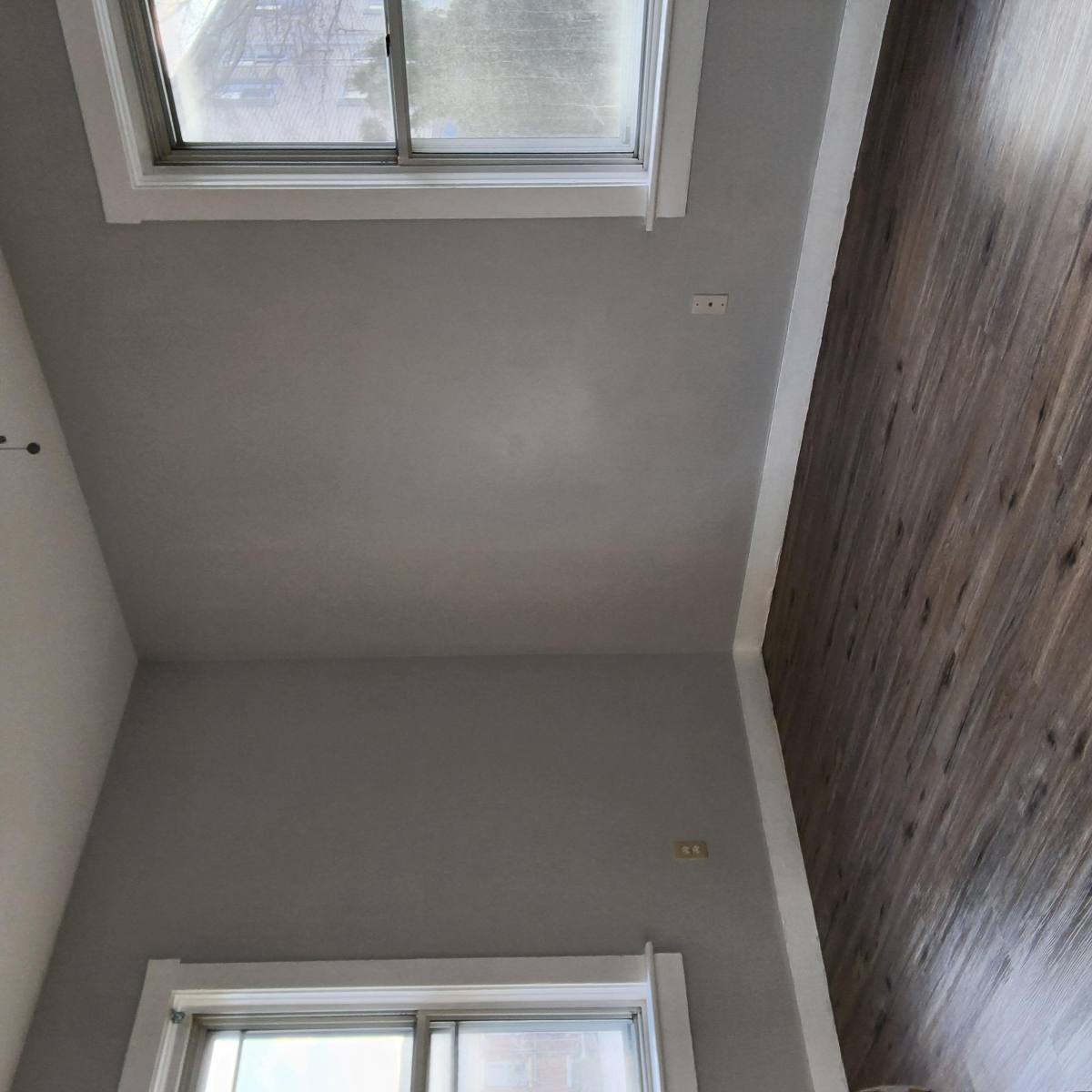 Apartment for rent at 212-218 Lowell St #1E, Fall River, MA 02721
