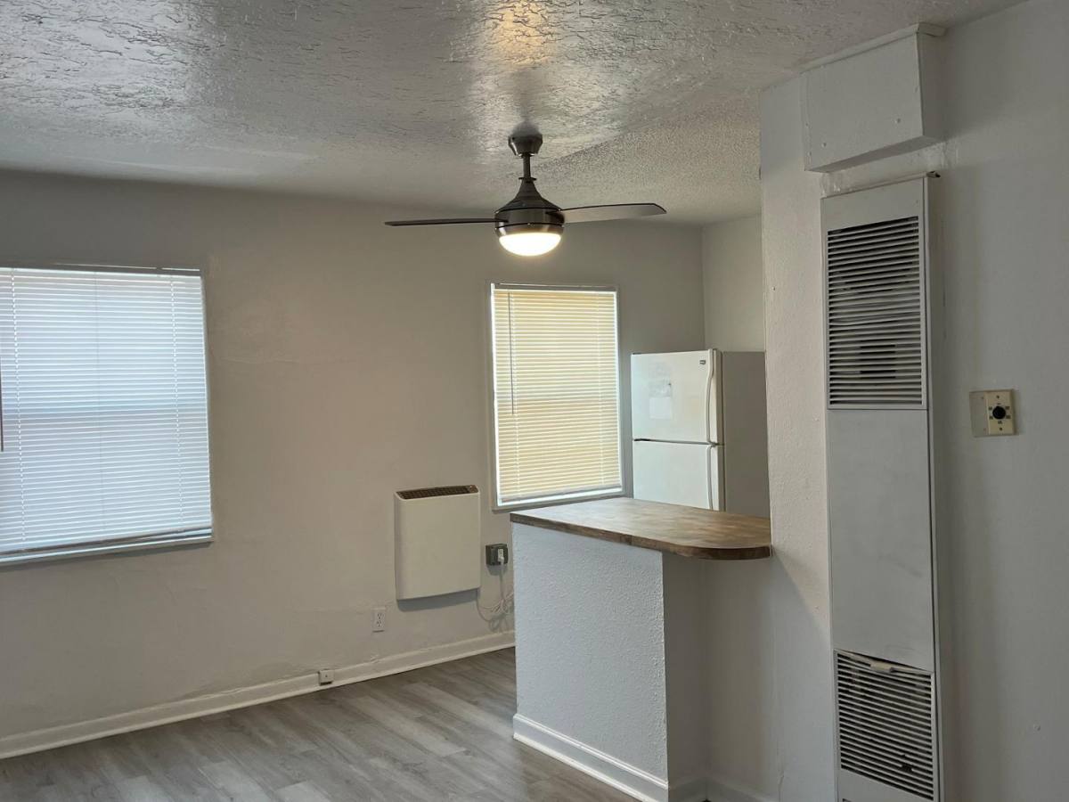 Apartment for rent at 1301 Tijeras Ave NE #3, Albuquerque, NM 87106