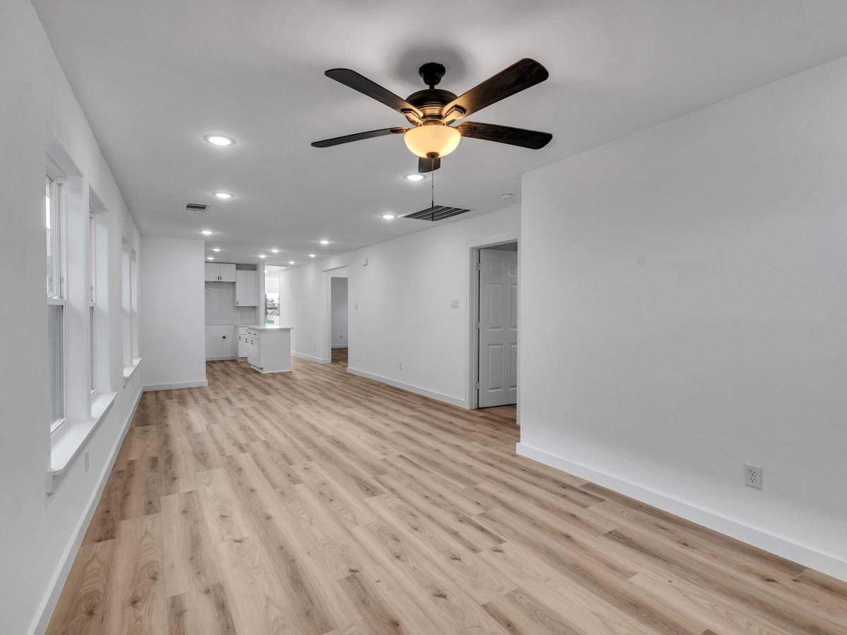 House for rent at 9410 Firnat St, Houston, TX 77016