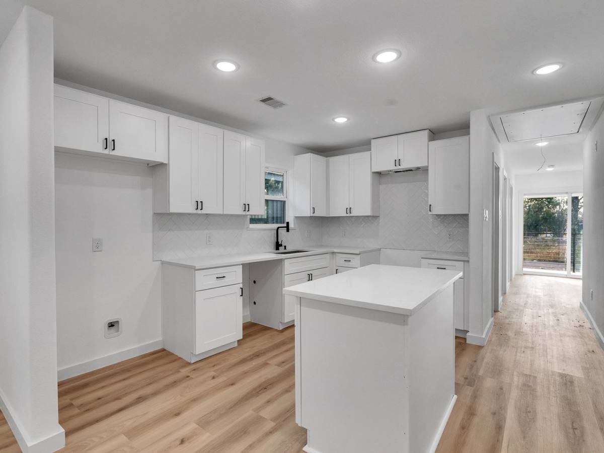 House for rent at 9410 Firnat St, Houston, TX 77016