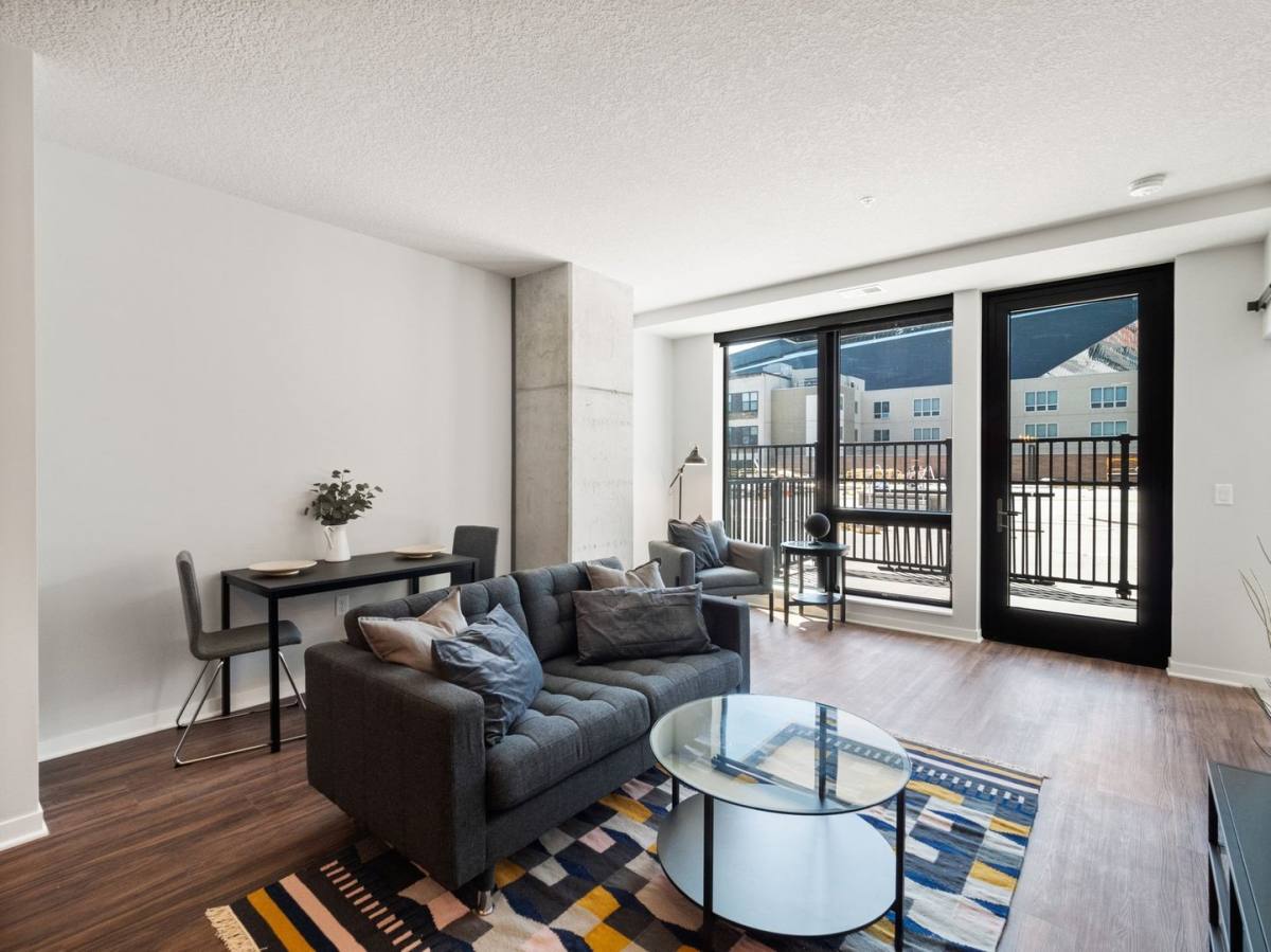 Apartment for rent at 811 Washington Ave S, Minneapolis, MN 55415