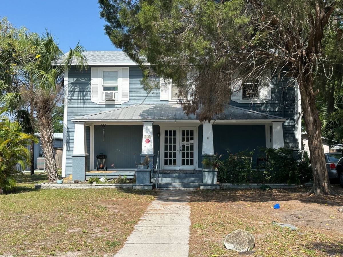Apartment for rent at 522 7th Ave W, Palmetto, FL 34221