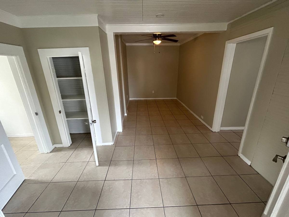 Apartment for rent at 522 7th Ave W, Palmetto, FL 34221