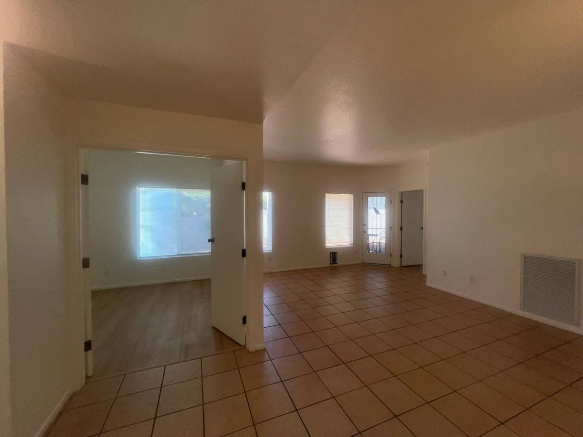 House for rent at 5565 N Sapphire Dr, Tucson, AZ 85750