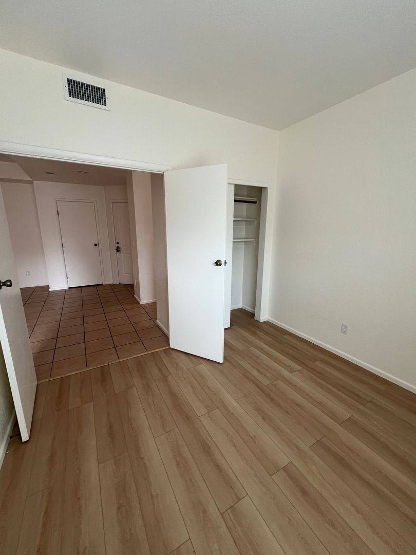 House for rent at 5565 N Sapphire Dr, Tucson, AZ 85750