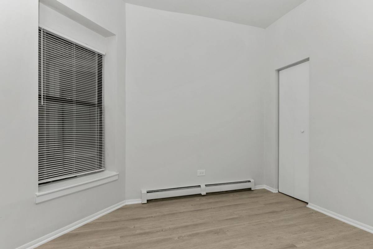 Apartment for rent at 4520-26 S Vincennes Ave, Chicago, IL 60653