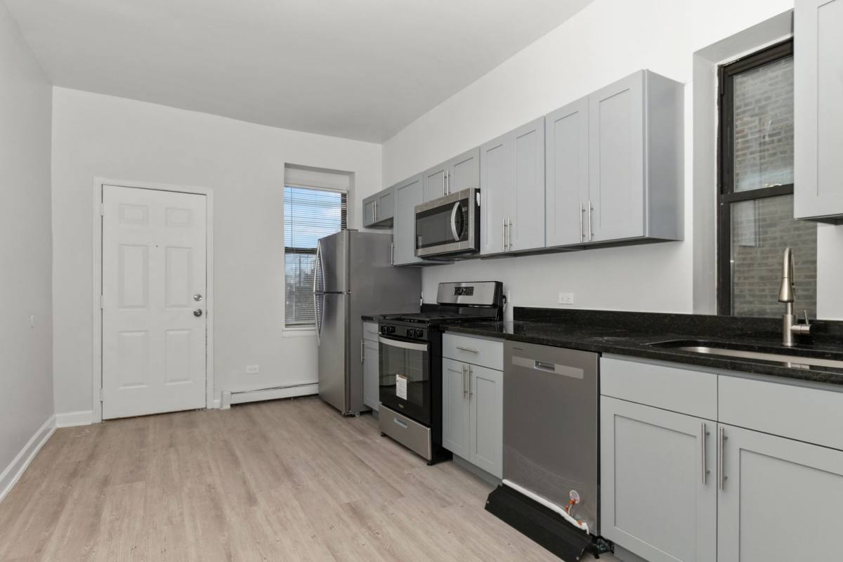 Apartment for rent at 4520-26 S Vincennes Ave, Chicago, IL 60653