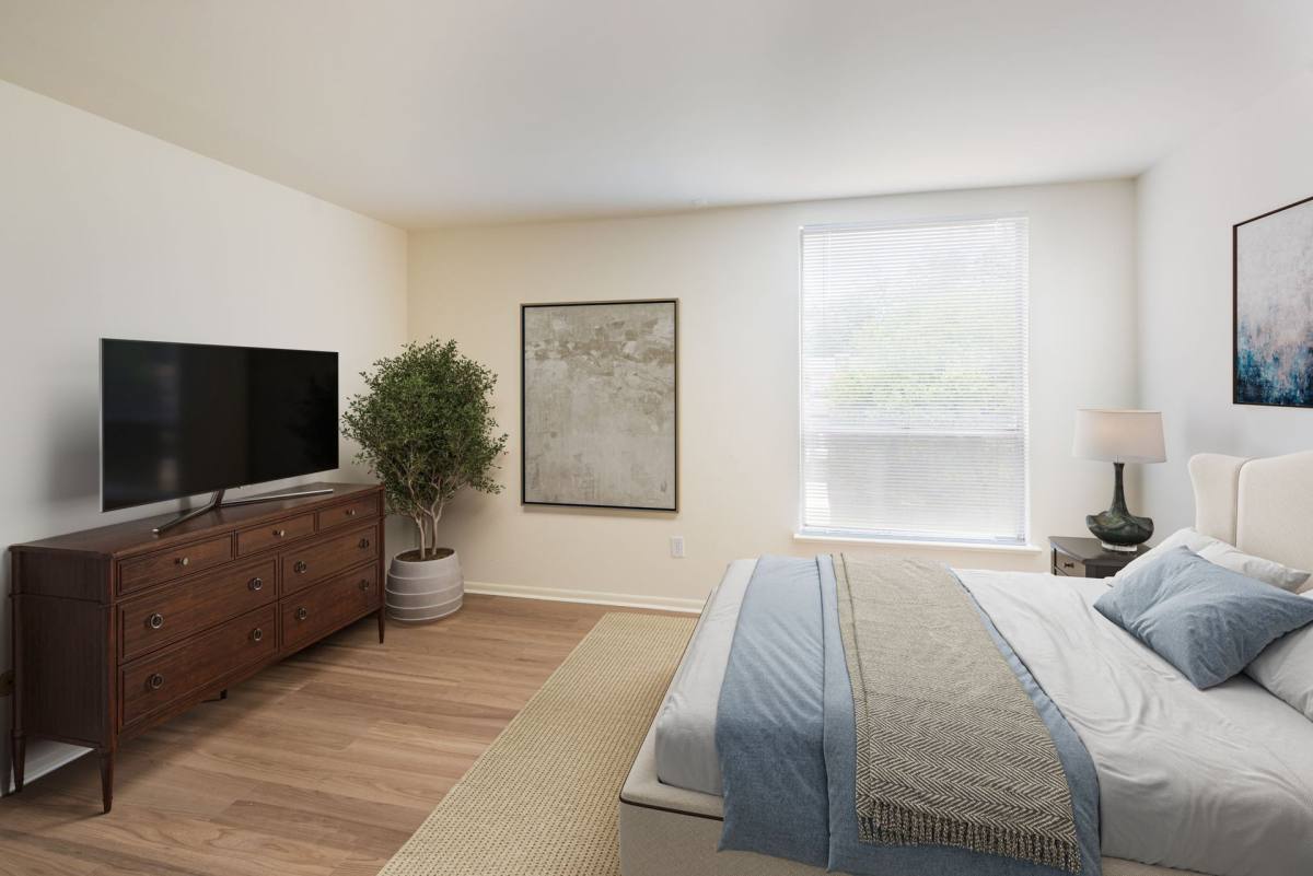 Apartment for rent at 170 Lakeside Rd, Ardmore, PA 19003