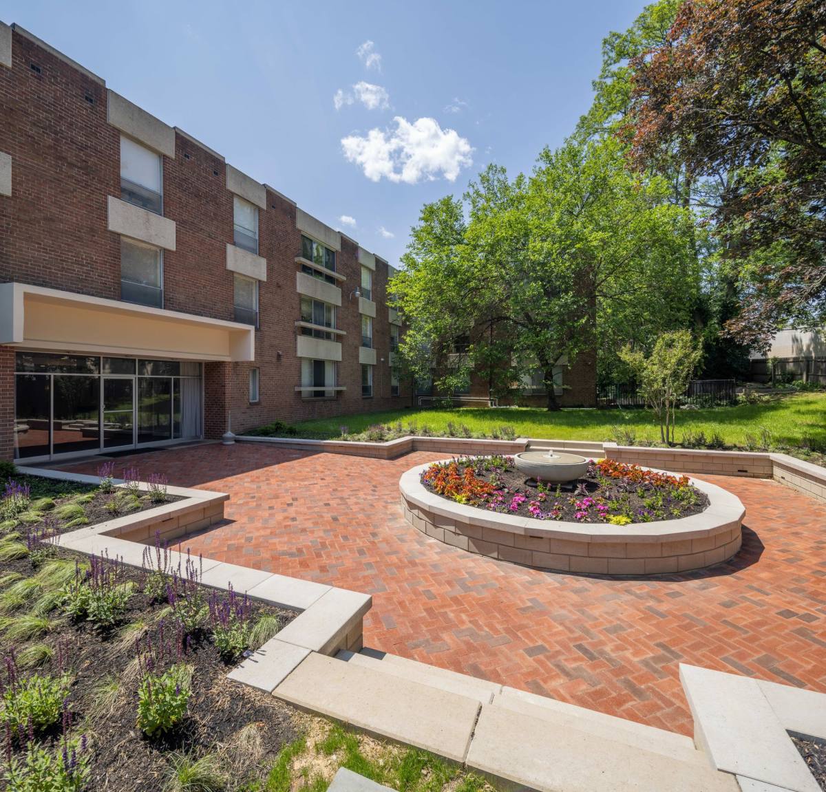 Apartment for rent at 170 Lakeside Rd, Ardmore, PA 19003