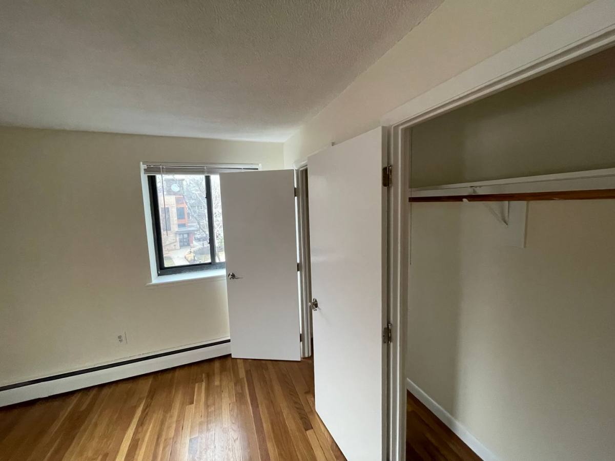 Apartment for rent at 16 Lincoln St #2, Newton Highlands, MA 02461